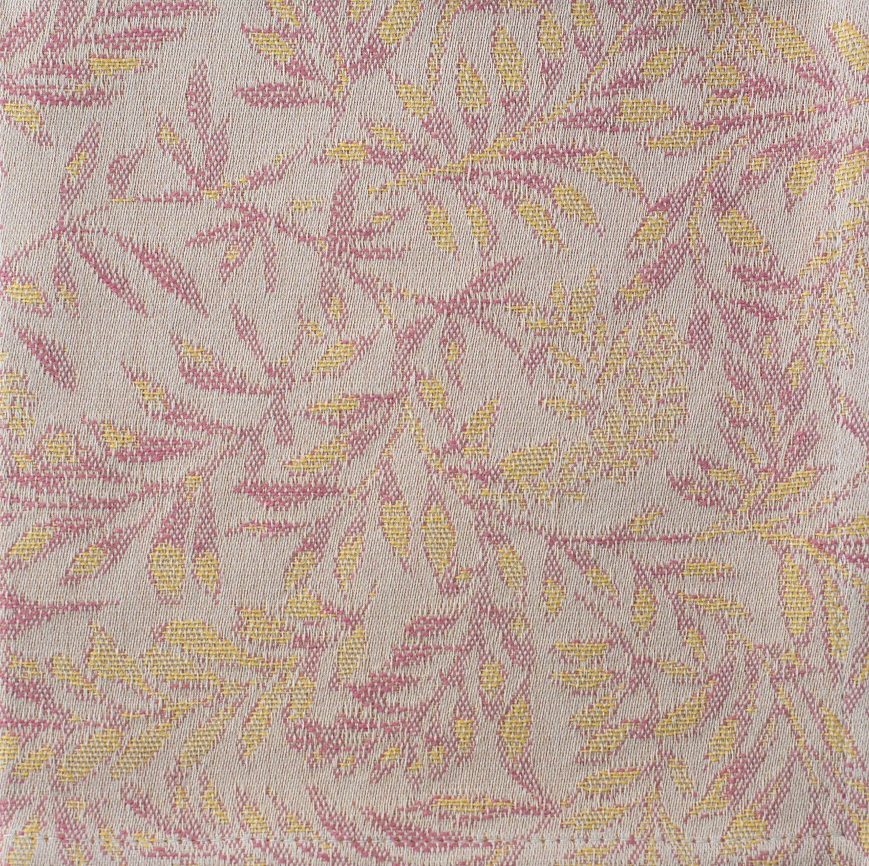 KENZIA - TABLERUNNER WITH SHORT FRINGE