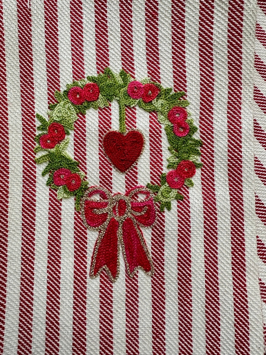 WREATH WITH HEART