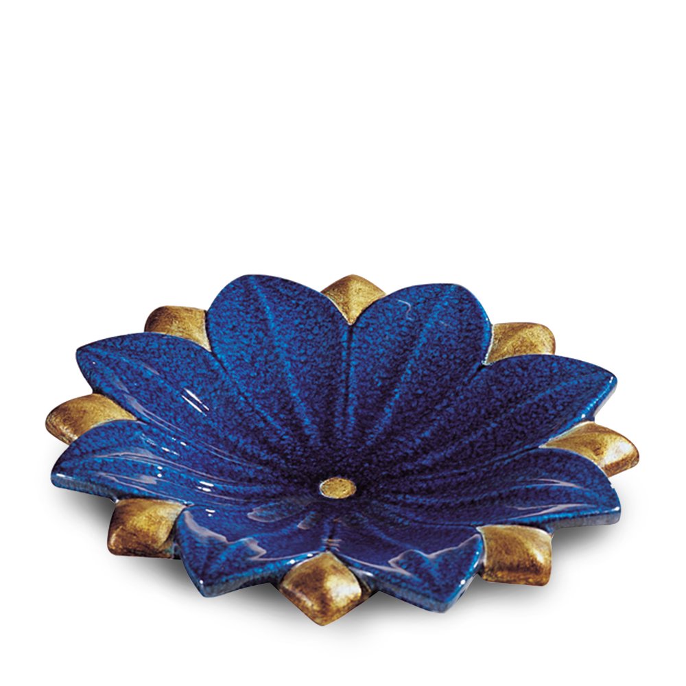 MEDIUM PLATE WITH PETALS