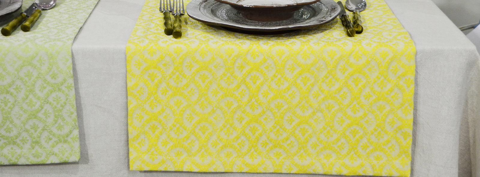 Gange - Table Runner