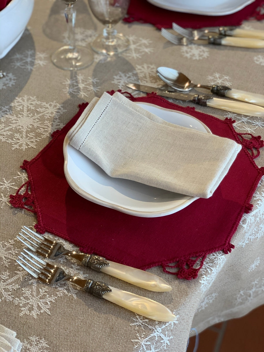 SOTTOPIATTO CON PIZZO