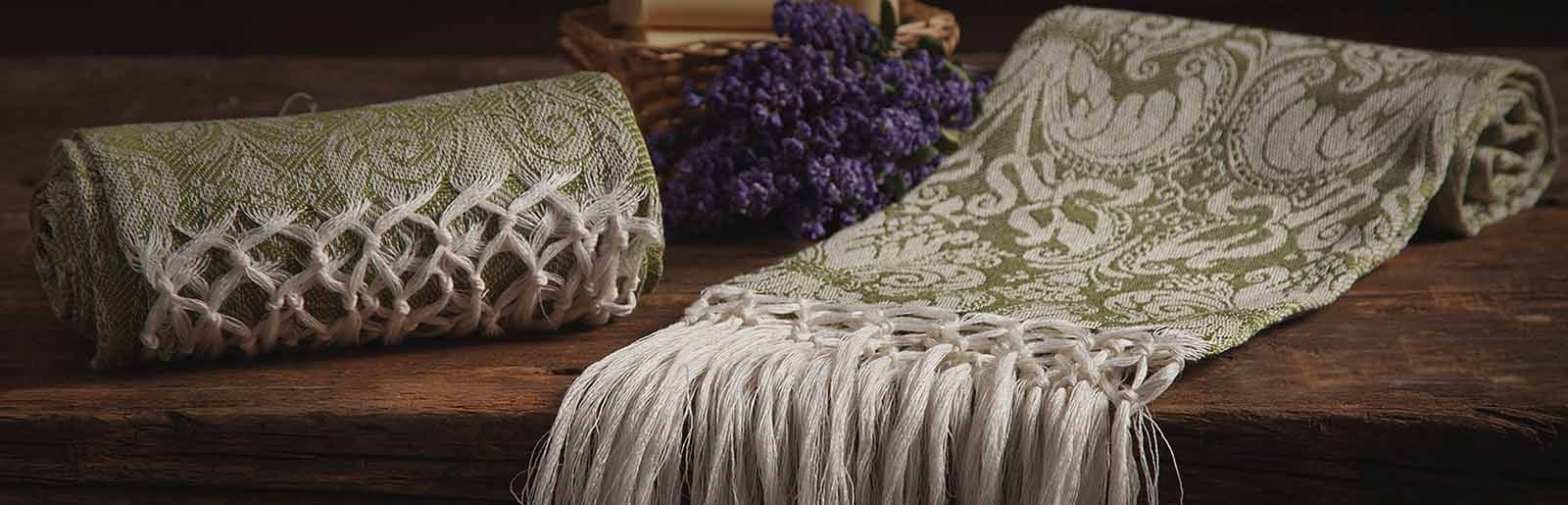 Giglio - Face towel with double fringe