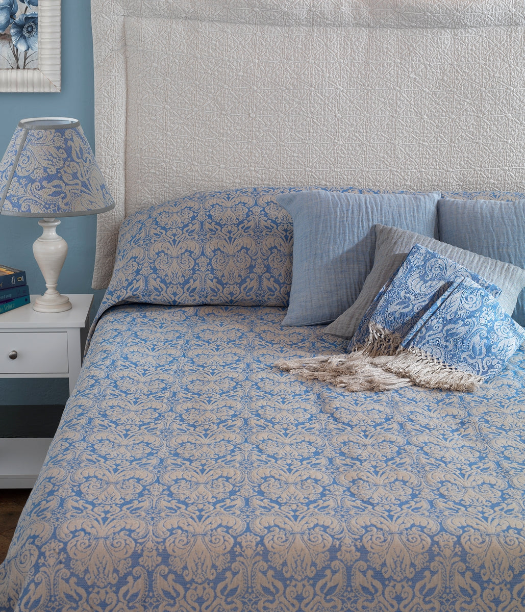 LILIUM BEDSPREAD 102x110inches (Outlet)