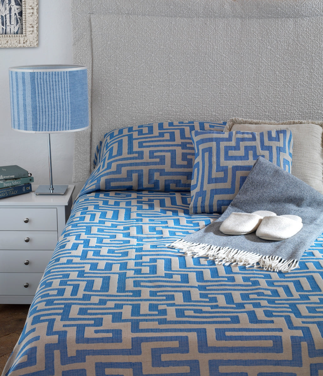 OSAKA BEDSPREAD 106,5x110,5 inches (Outlet)