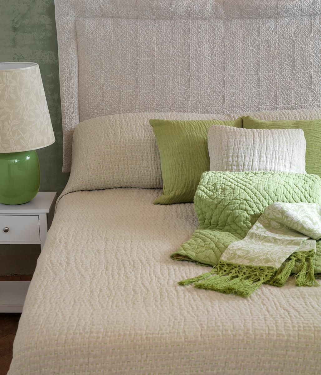 TIMBUCTU BEDSPREAD 102x110 inches (Outlet)