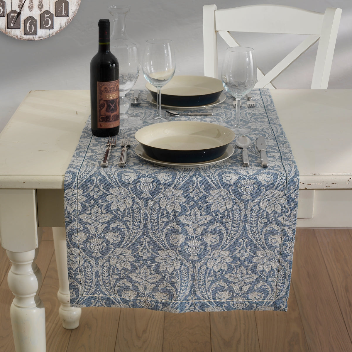 Donna di Coppe - Table Runner