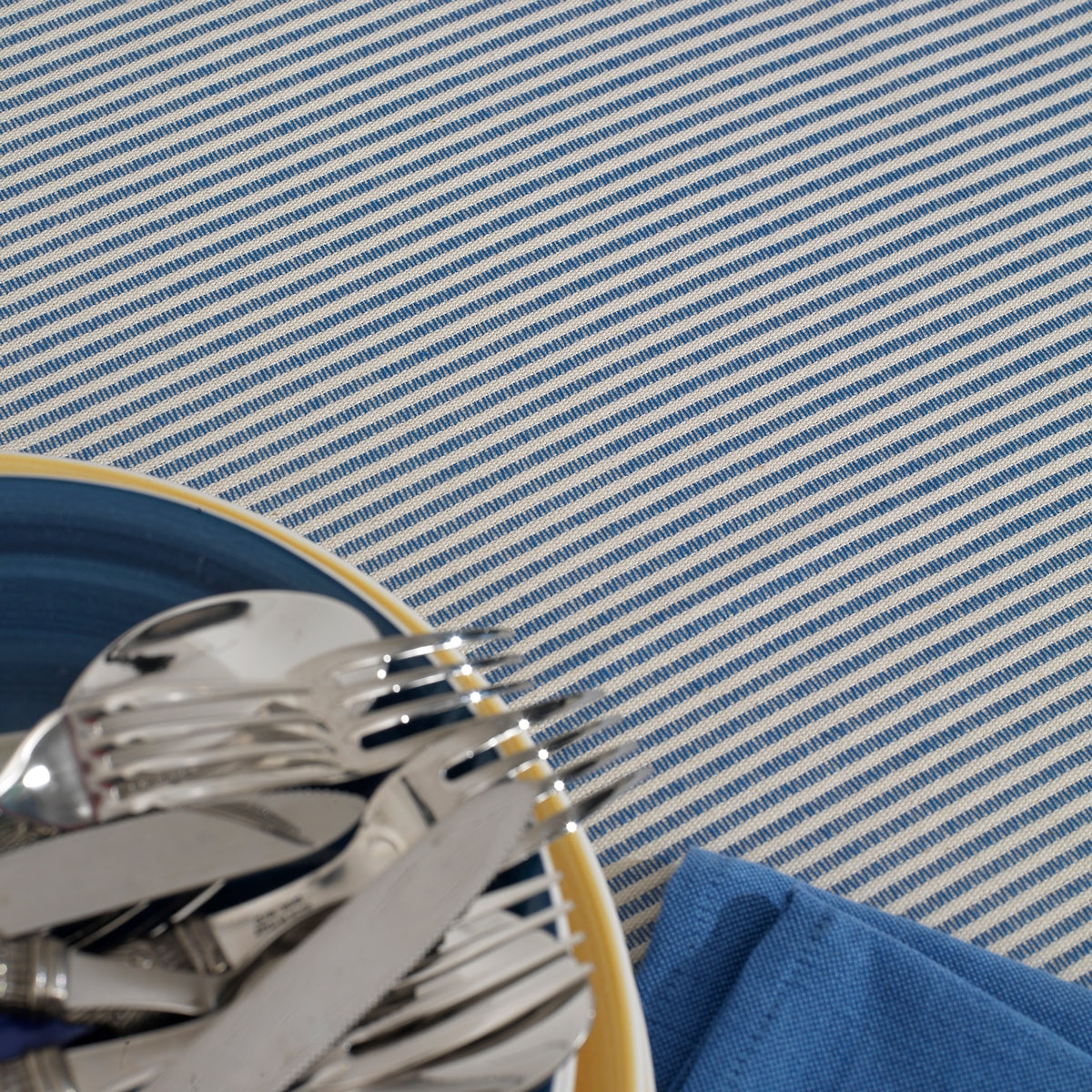 BINARIO - TABLECLOTH