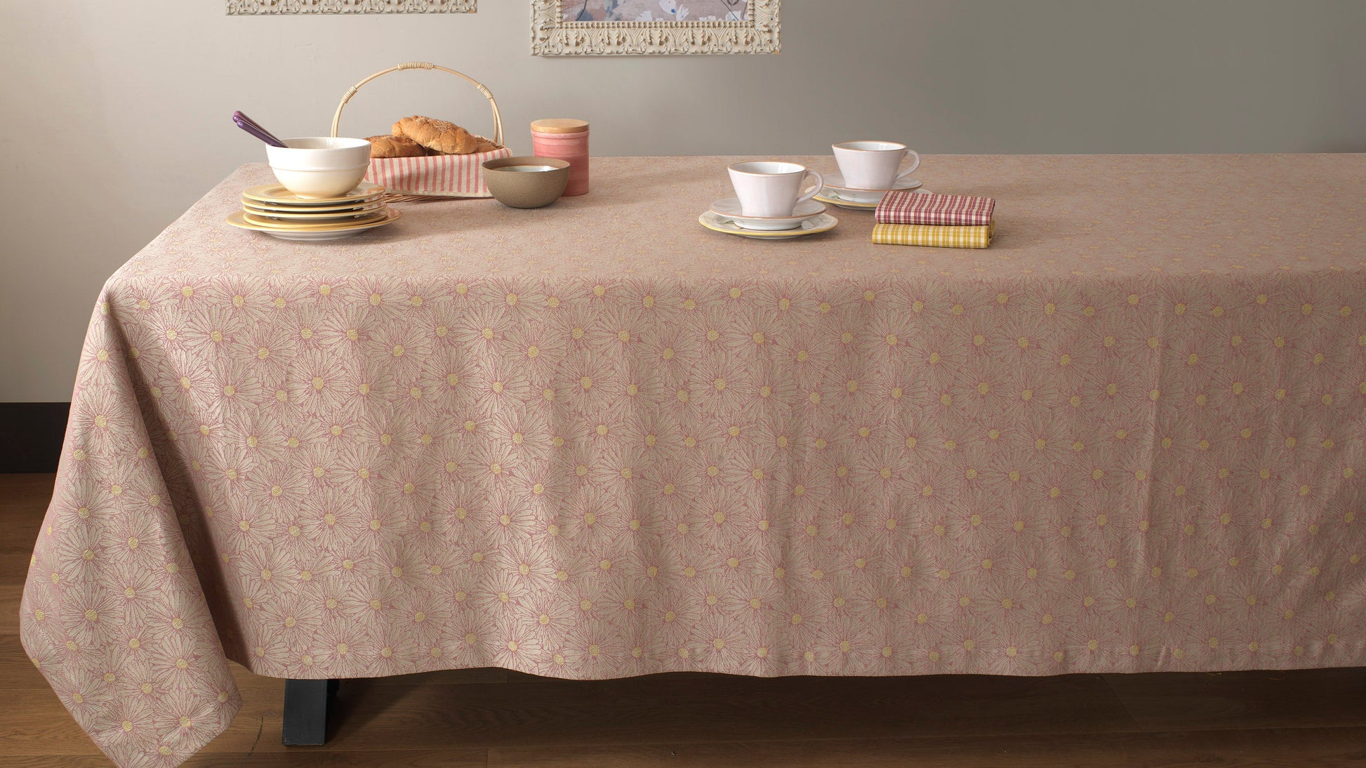 DAISY - TABLECLOTH