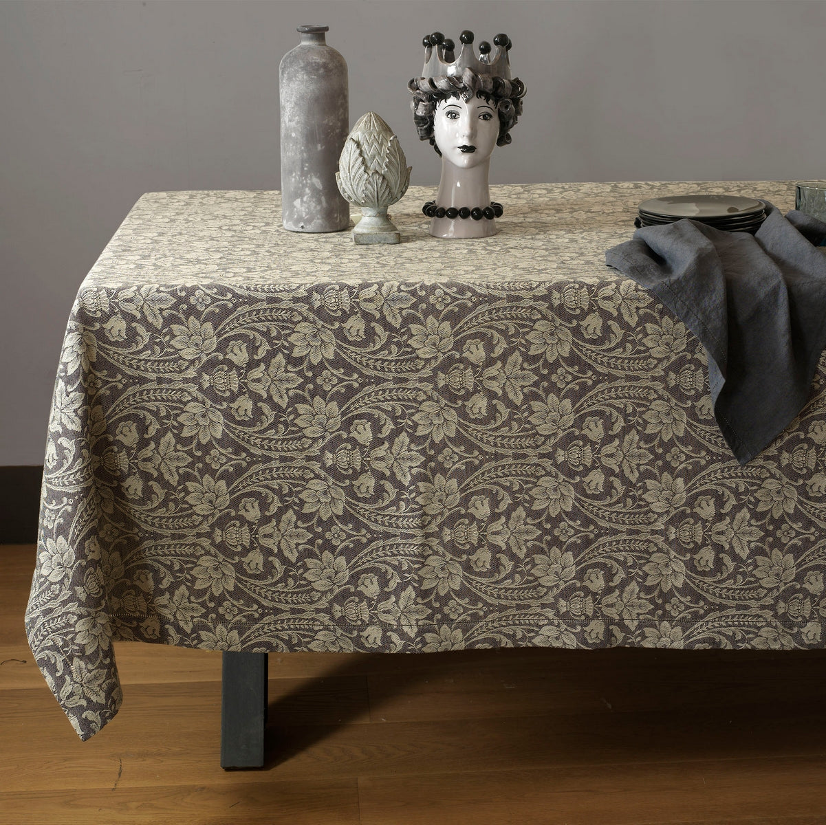 Donna di Coppe Tablecloth 185x370cm - outlet