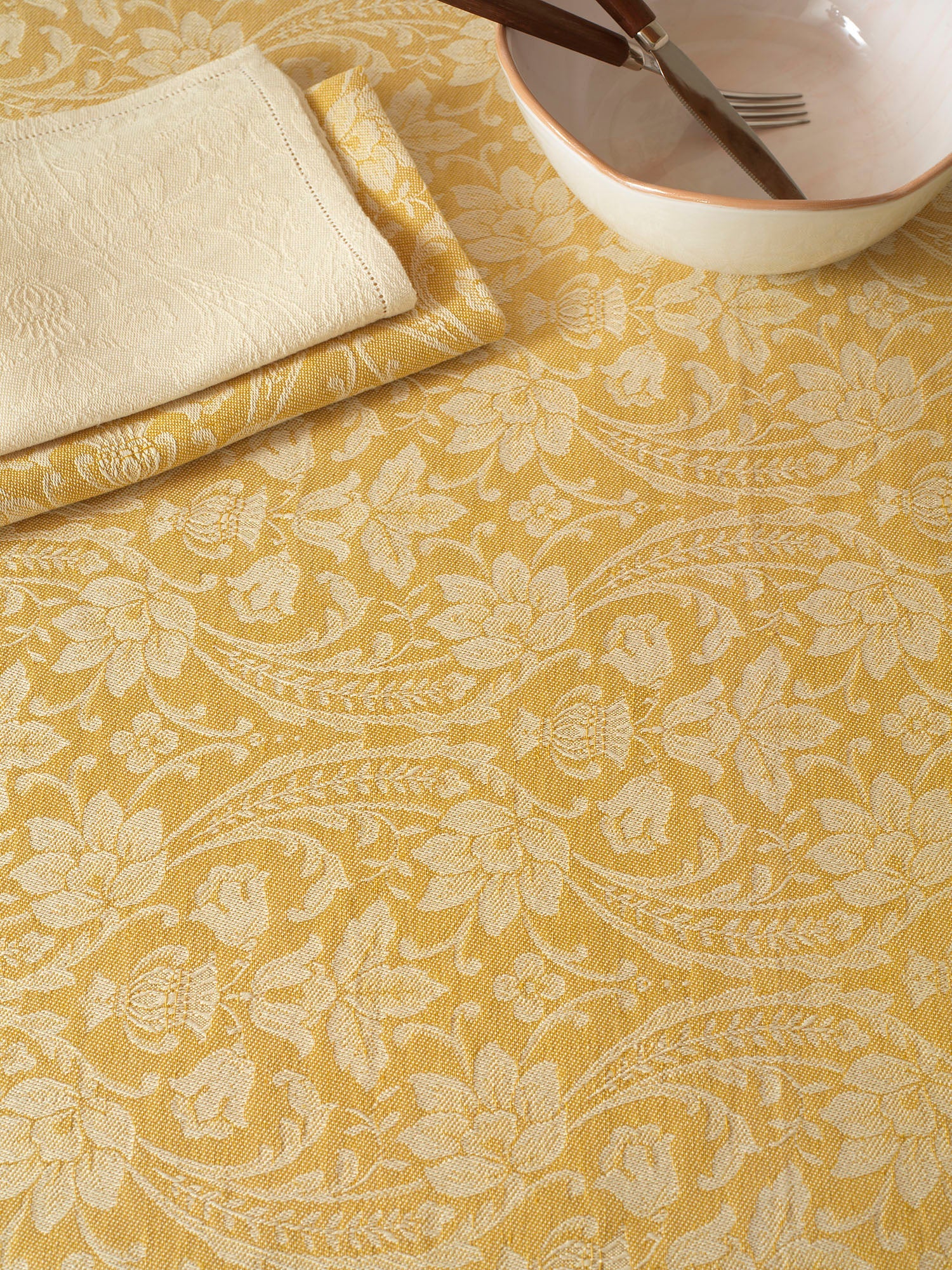 Donna di Coppe - Table Runner