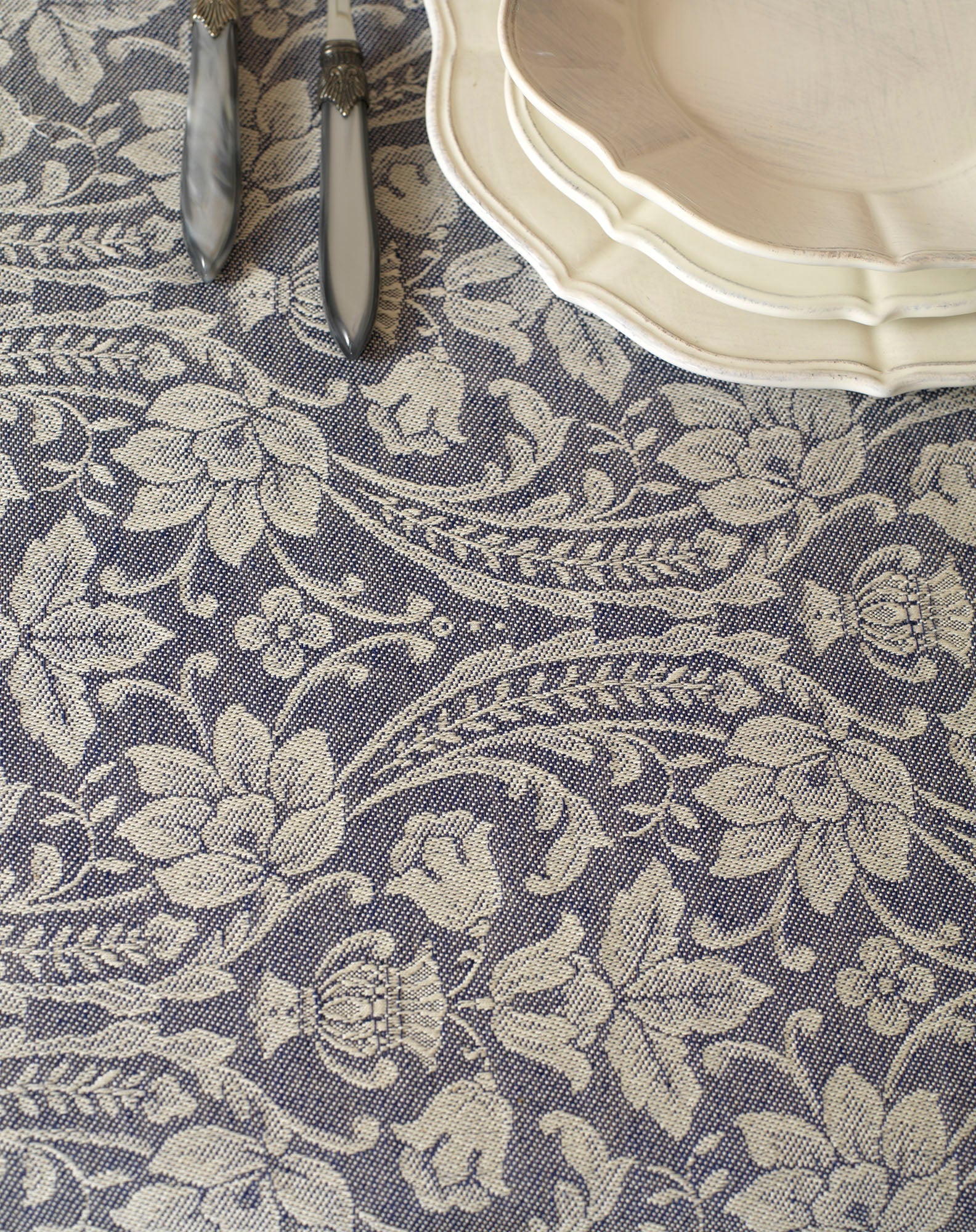 Donna di Coppe 116 inch wide (295cm)- Fabric