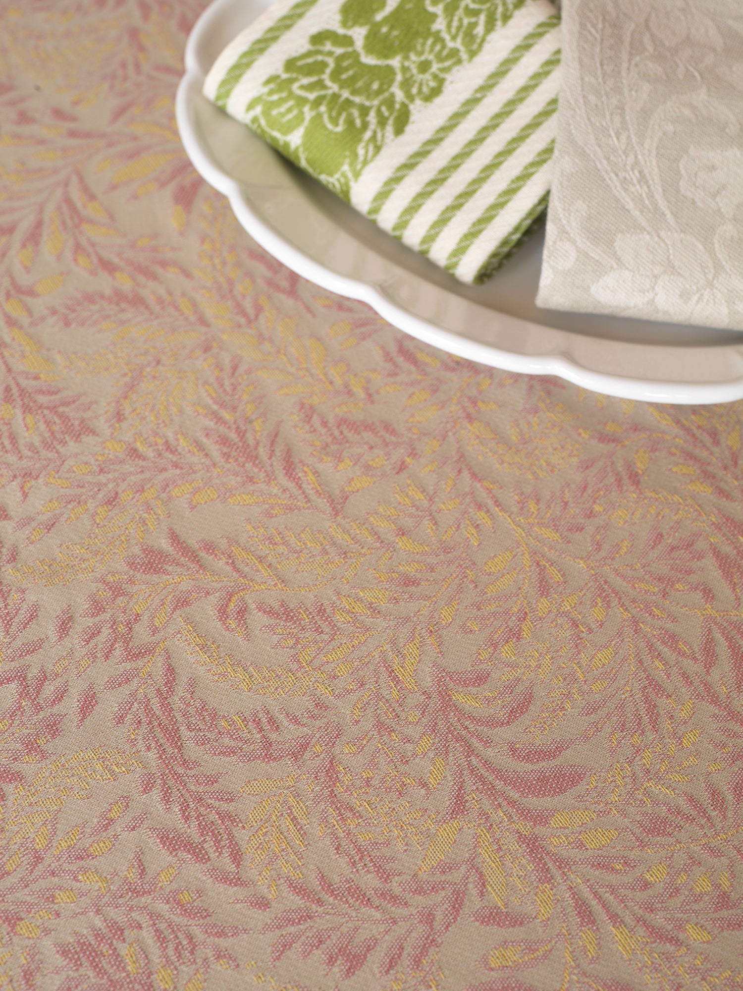 KENZIA - TABLECLOTH