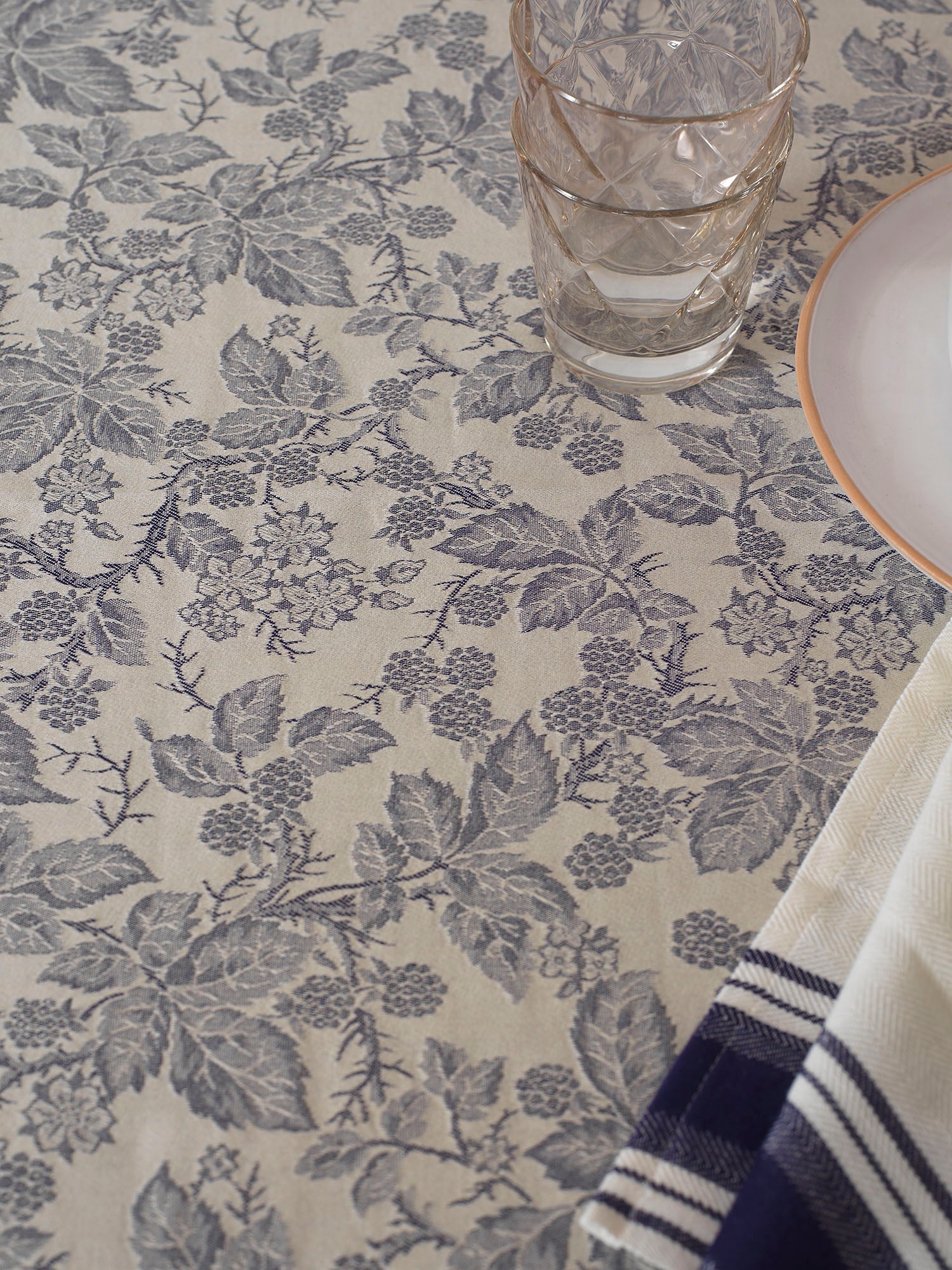 MORE DI BOSCO - TABLECLOTH