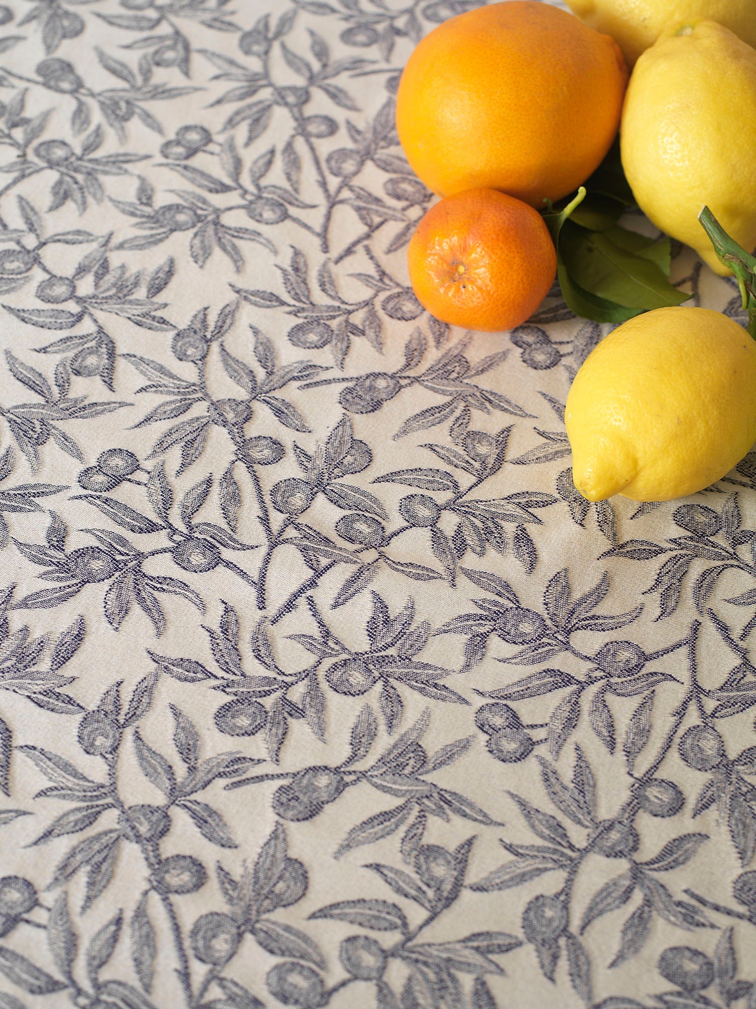 TABLECLOTH OLIVO SELVATICO - dark colours