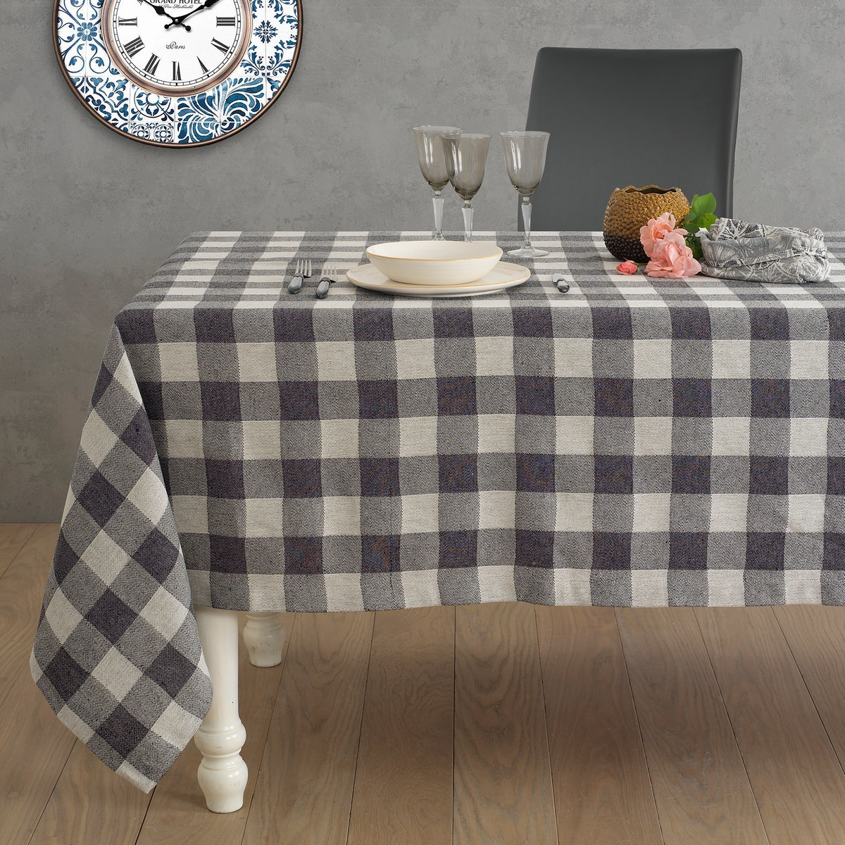 TABLECLOTH PICNIC 67x98 inches (Outlet)