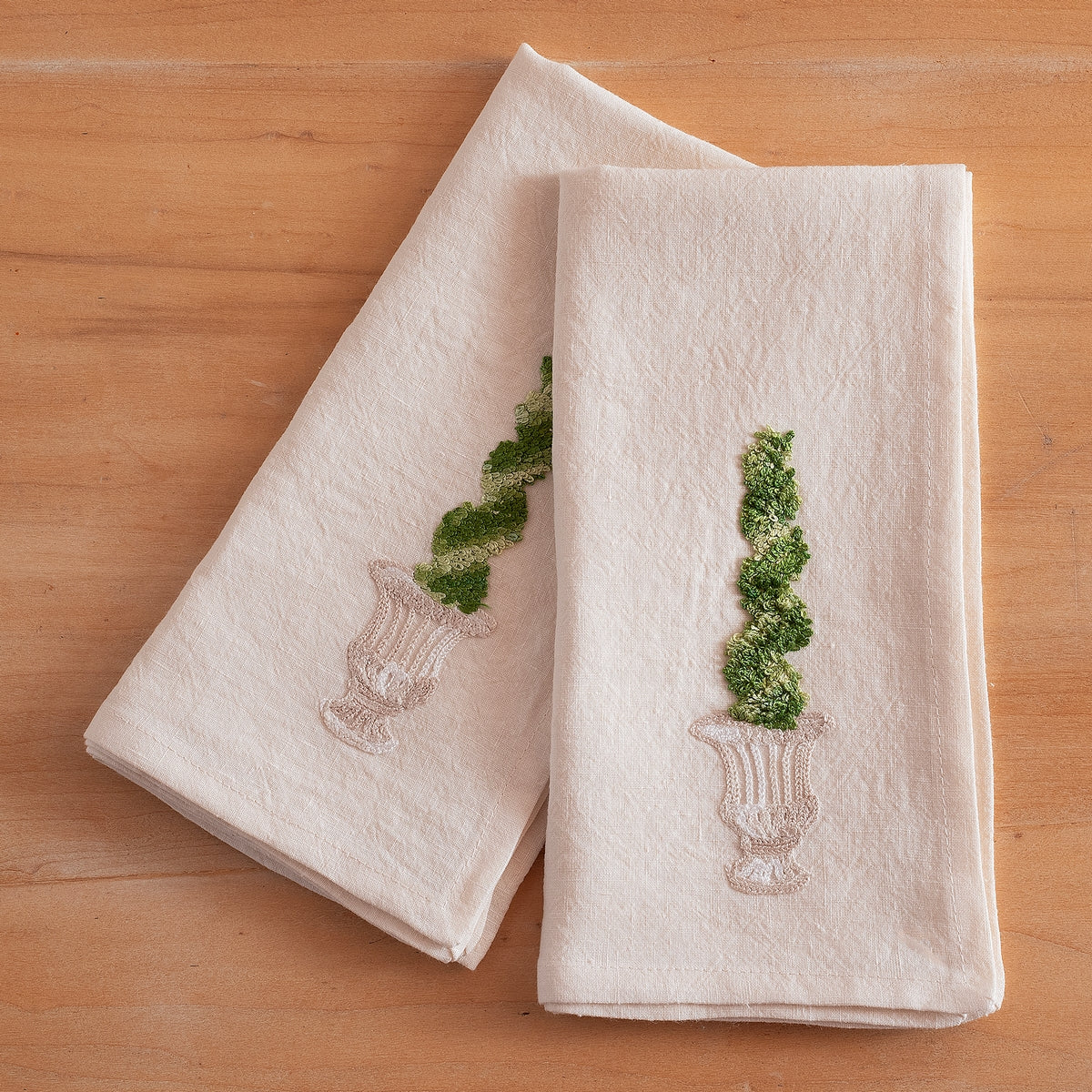 ITALIAN GARDEN - Set of 2 embroidered napkins