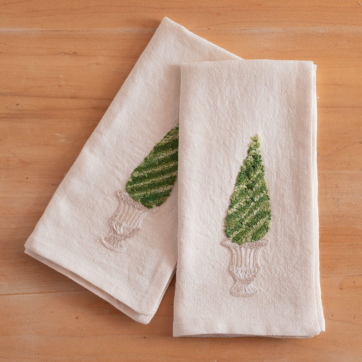 ITALIAN GARDEN - Set of 2 embroidered napkins
