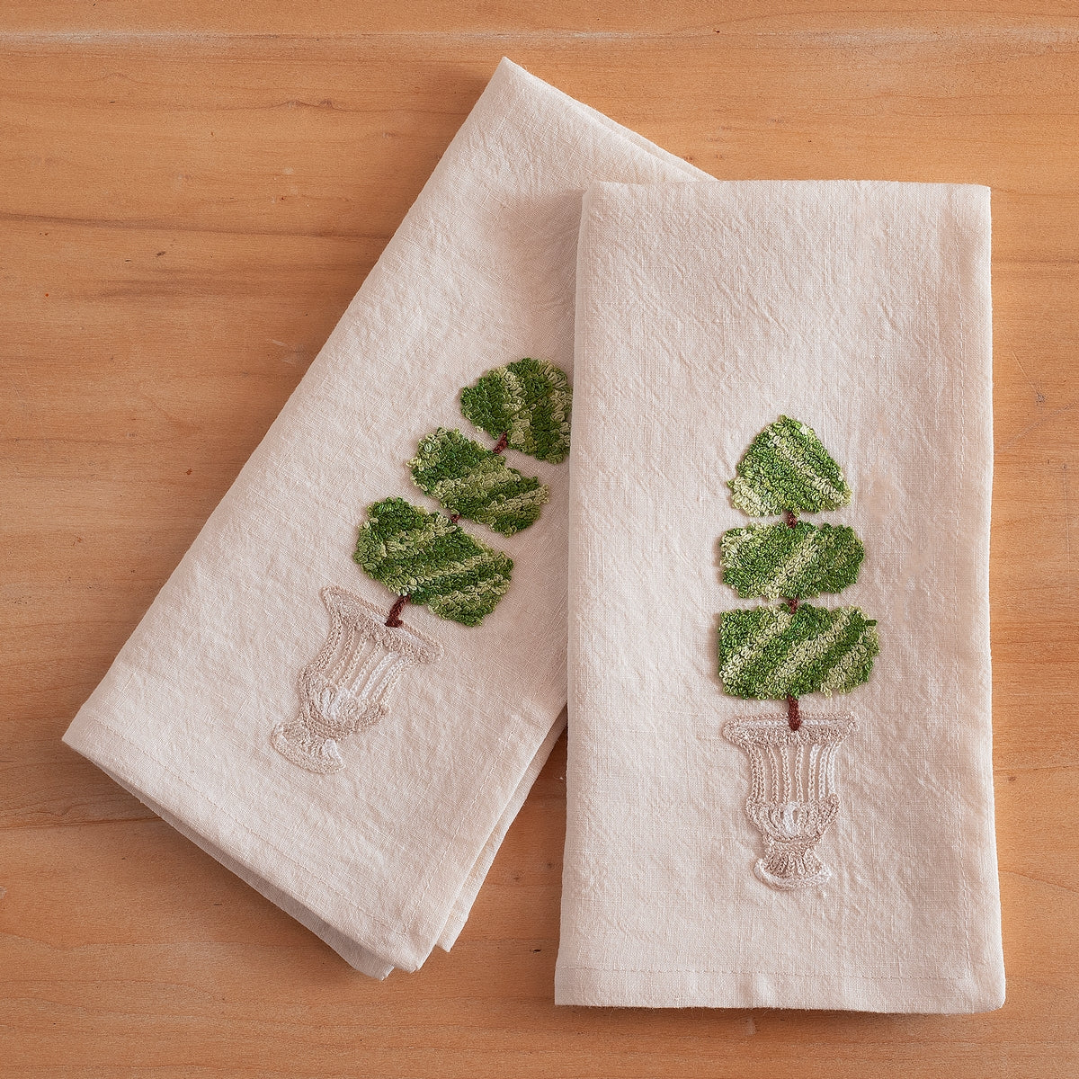 ITALIAN GARDEN - Set of 2 embroidered napkins