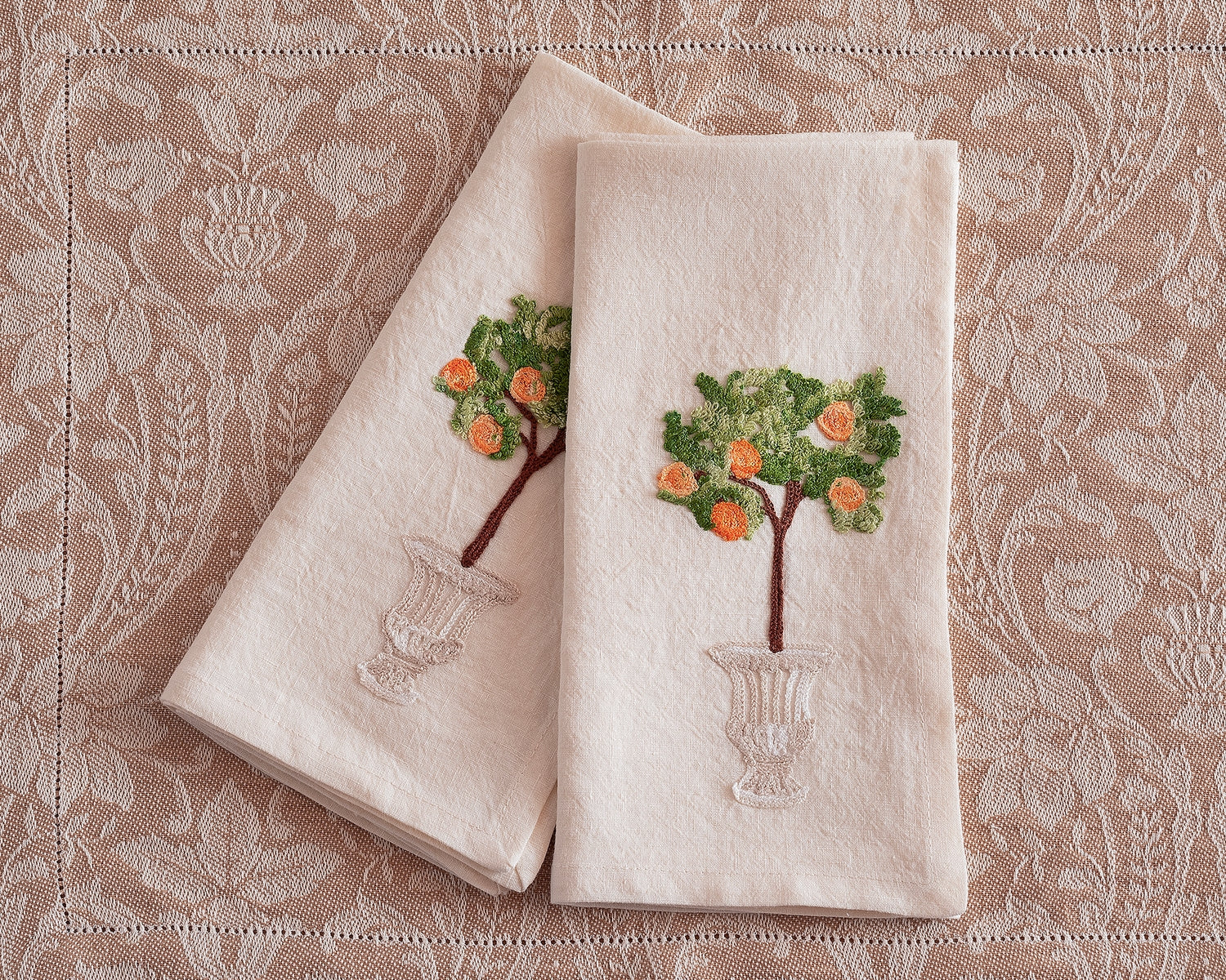 ITALIAN GARDEN - Set of 2 embroidered napkins