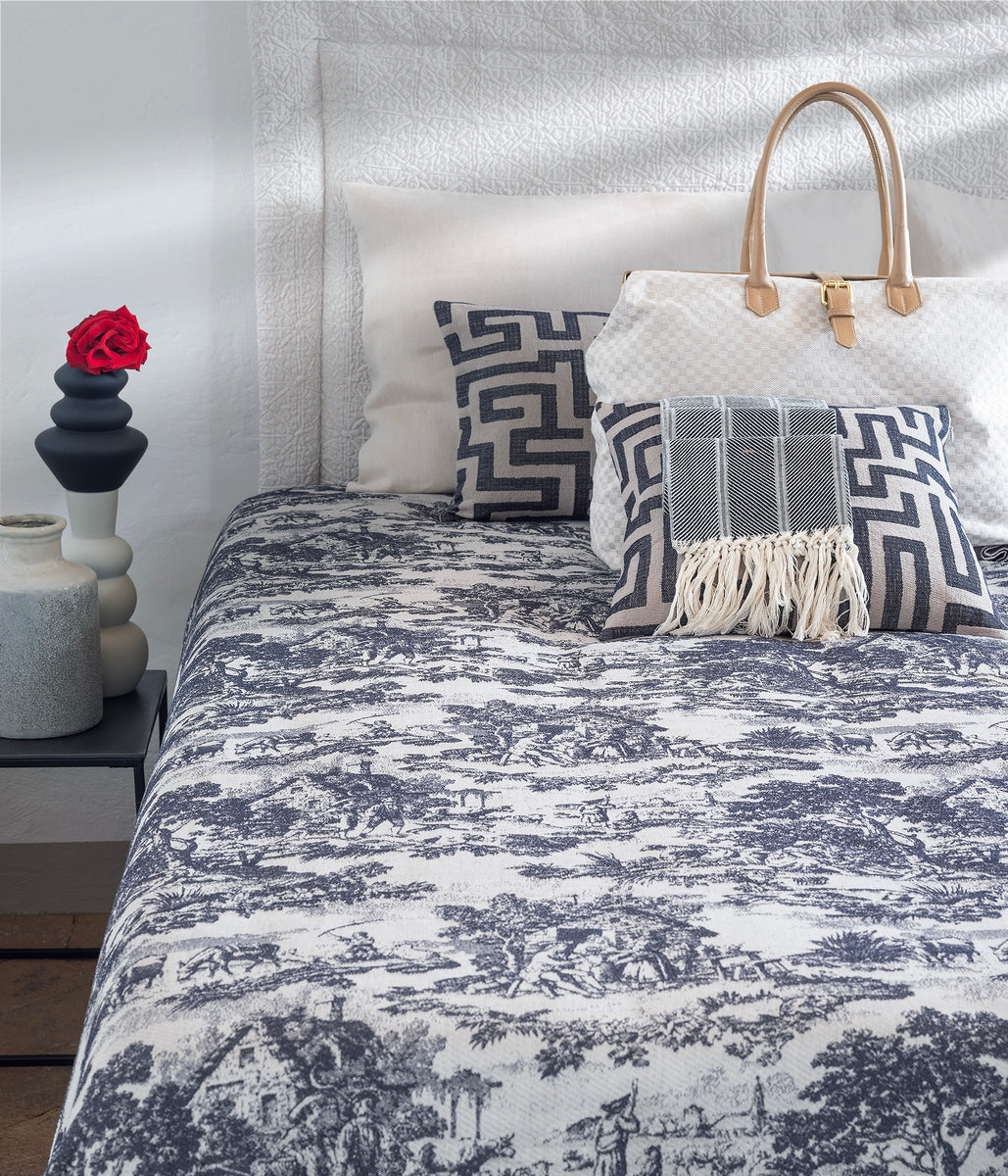 BRETAGNA BEDSPREAD 106x110 inch (Outlet)