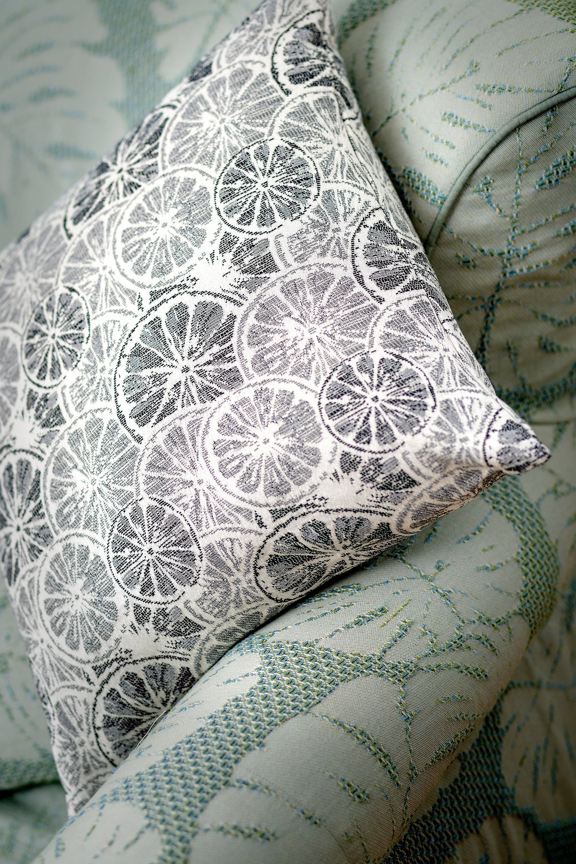 ARANCINO - CUSHION