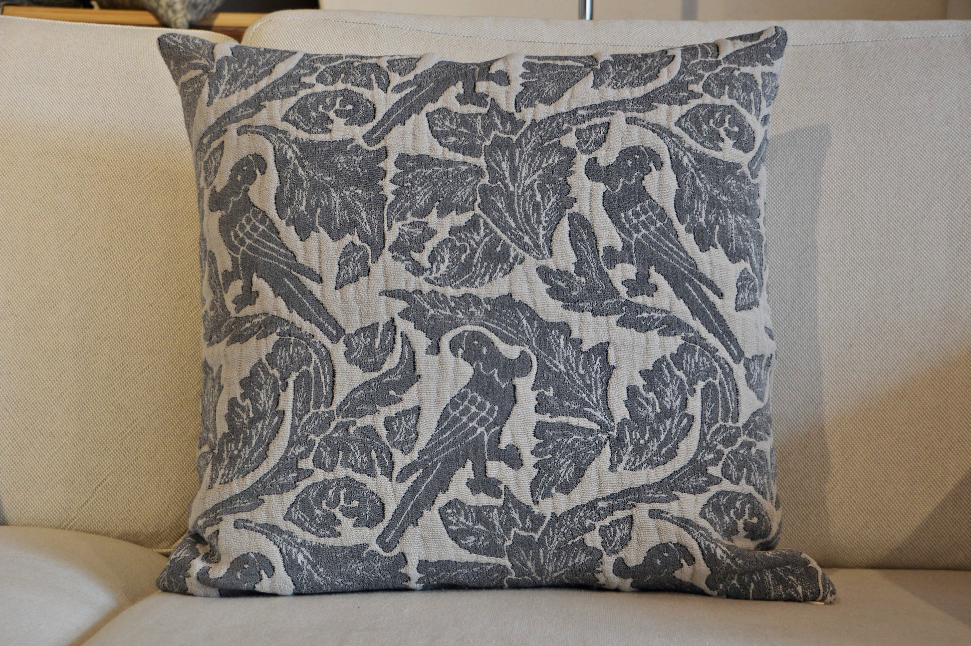 ARARAT - CUSHION