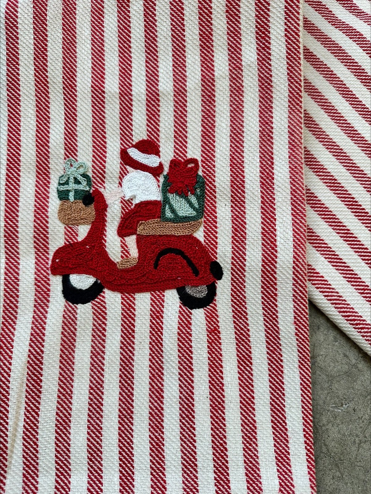 WOMAN ON VESPA - POMELO KITCHEN TOWEL