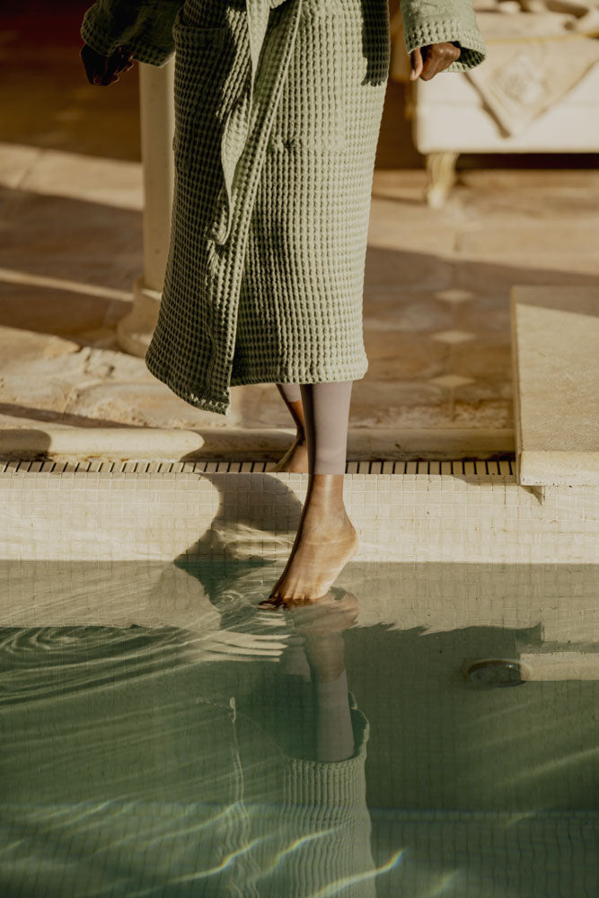 BATH ROBE WAFFLE WITH LINEN LINING