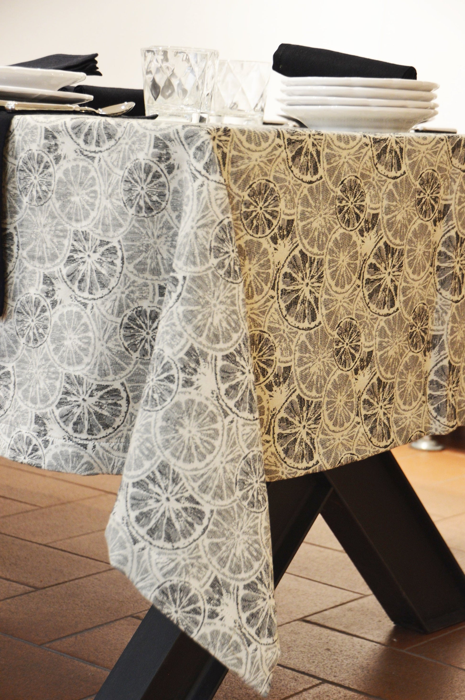 ARANCINO - Tablecloth "78,7x"133,86 (200x340cm)