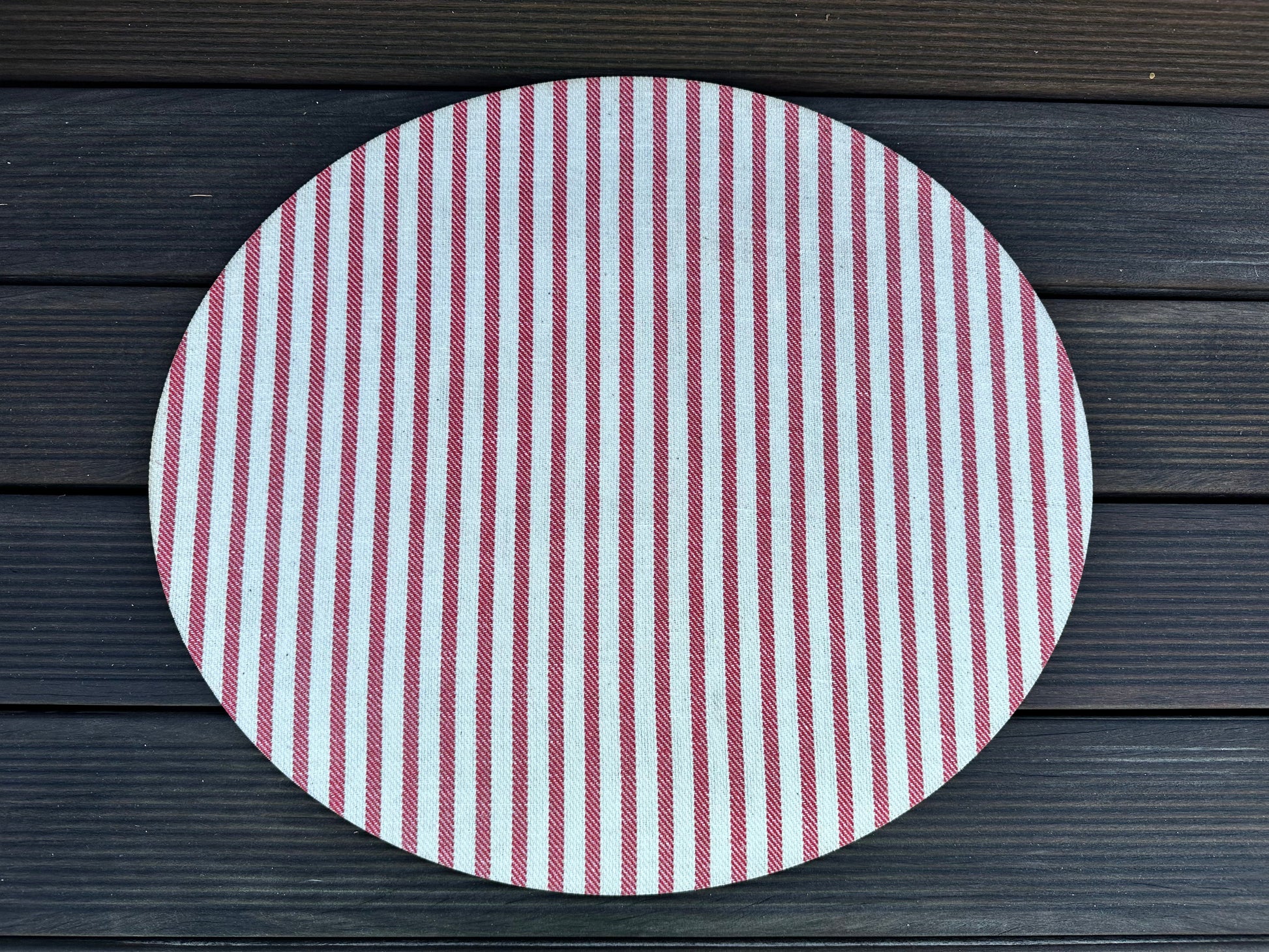 OVAL COATED PLACEMATS