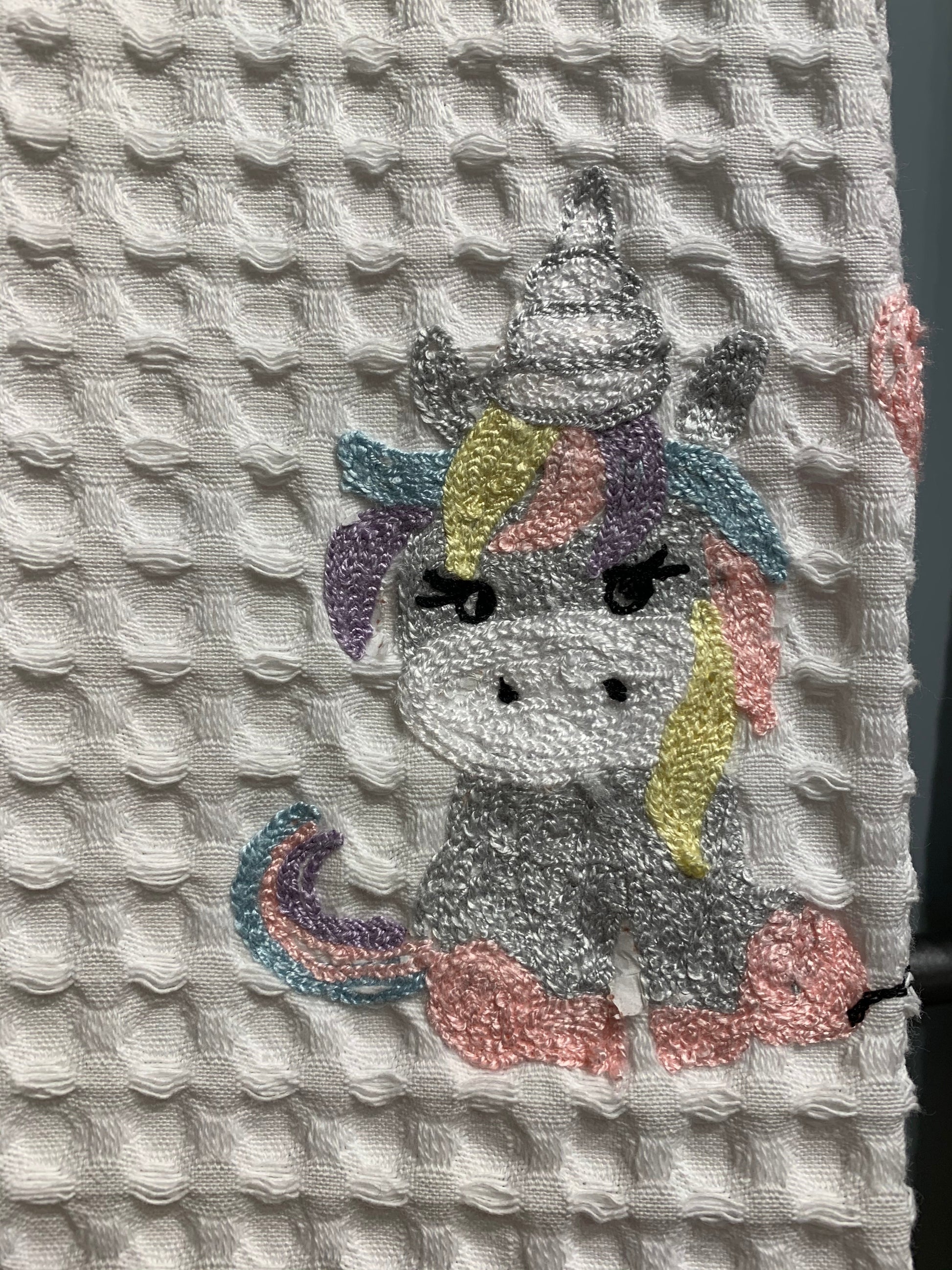 UNICORN - Embroidered Honeycomb towels