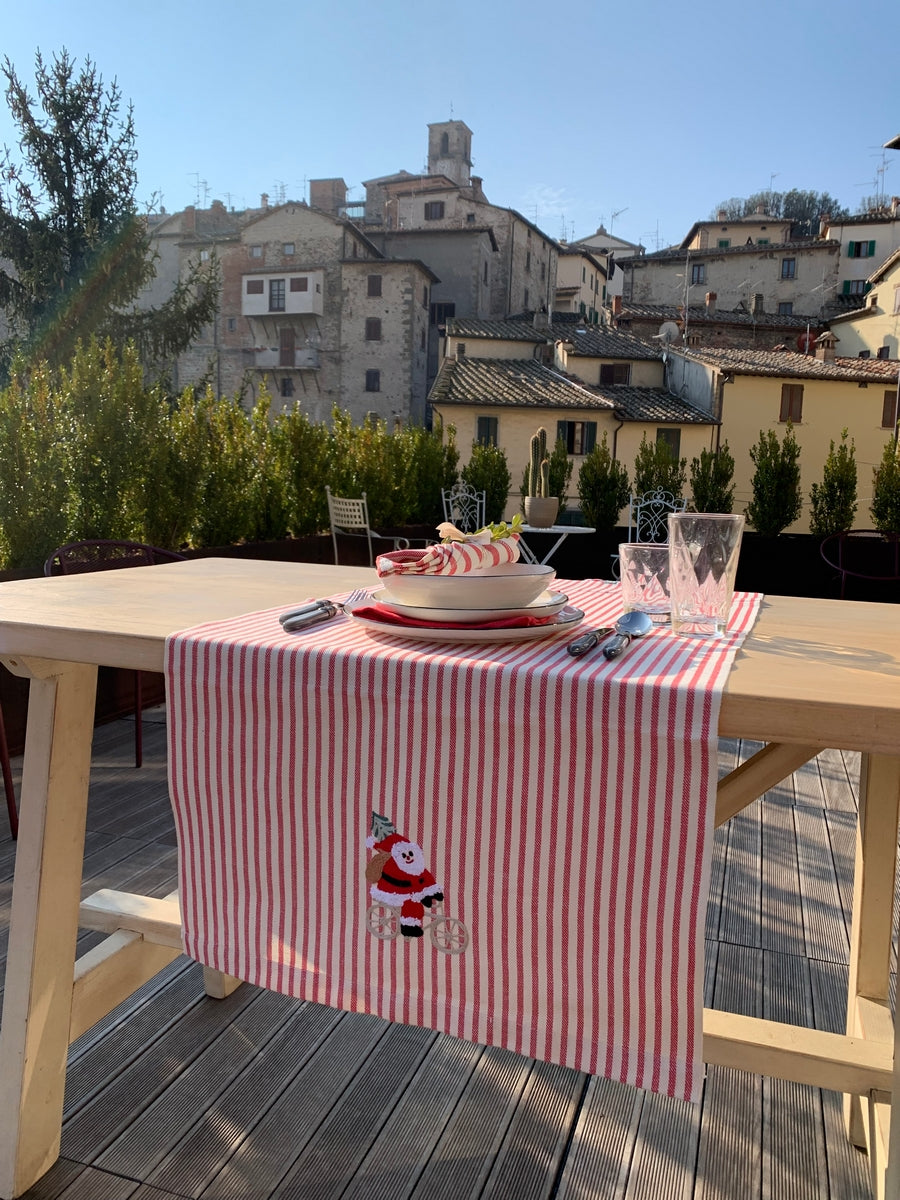 Cavaliere embroidered Christmas 2021