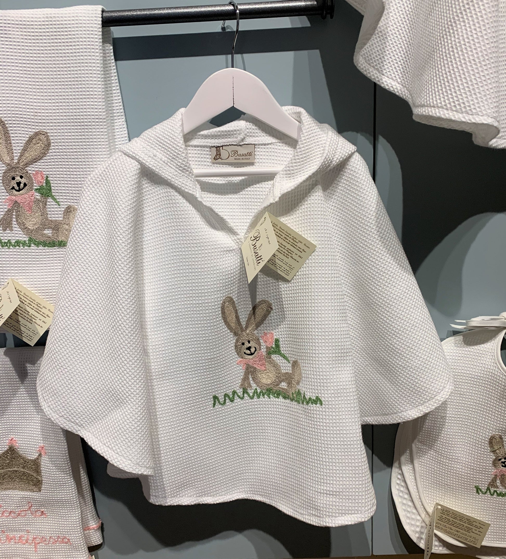 EASTER BUNNY - PONCHO