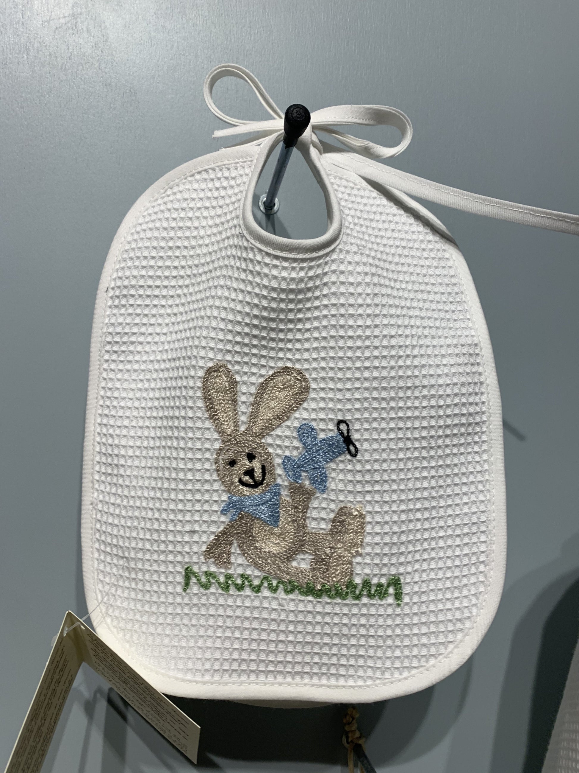 BUNNY - BIB