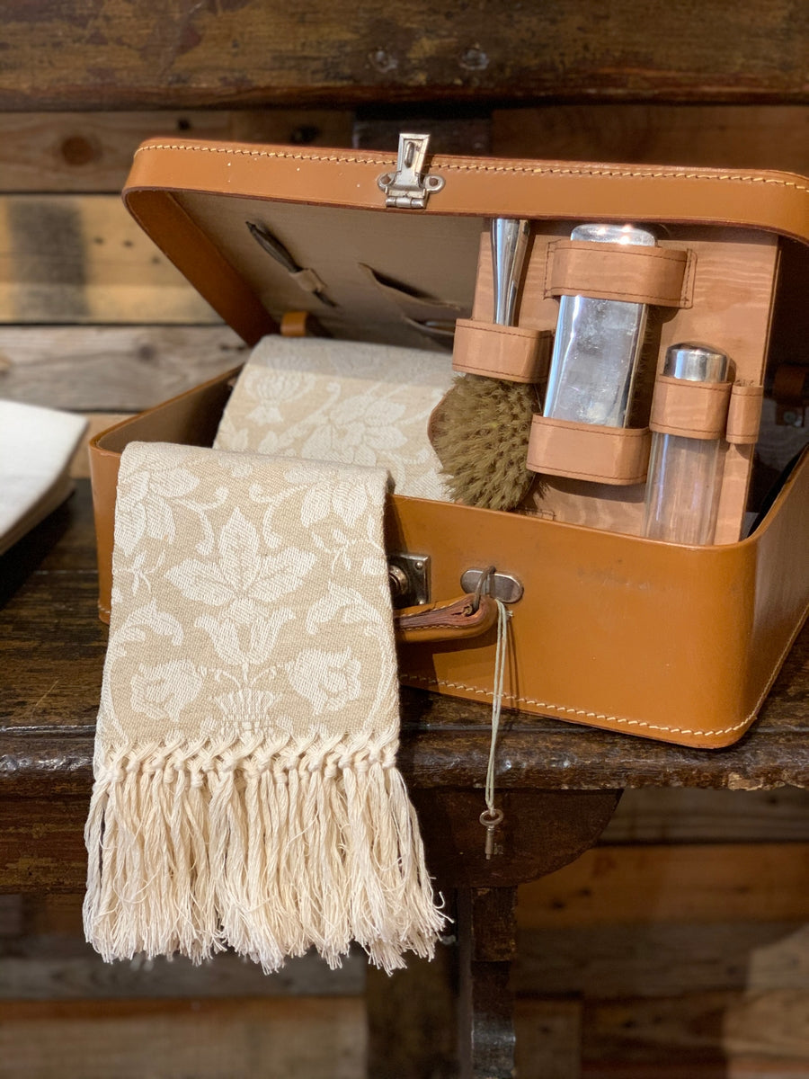 Donna di Coppe - Guest towel with fringe