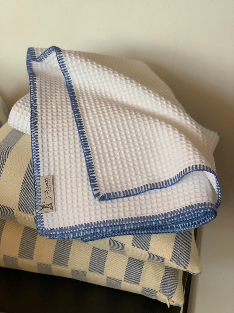 WAFFLE TOWEL WITH PUNTO SIENA STITCHING