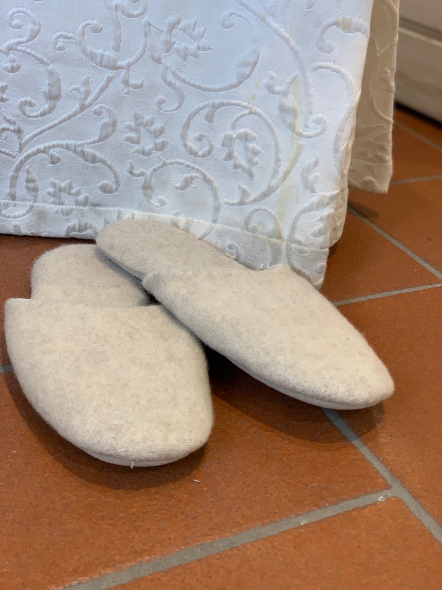 Cashmere - Slippers in beige