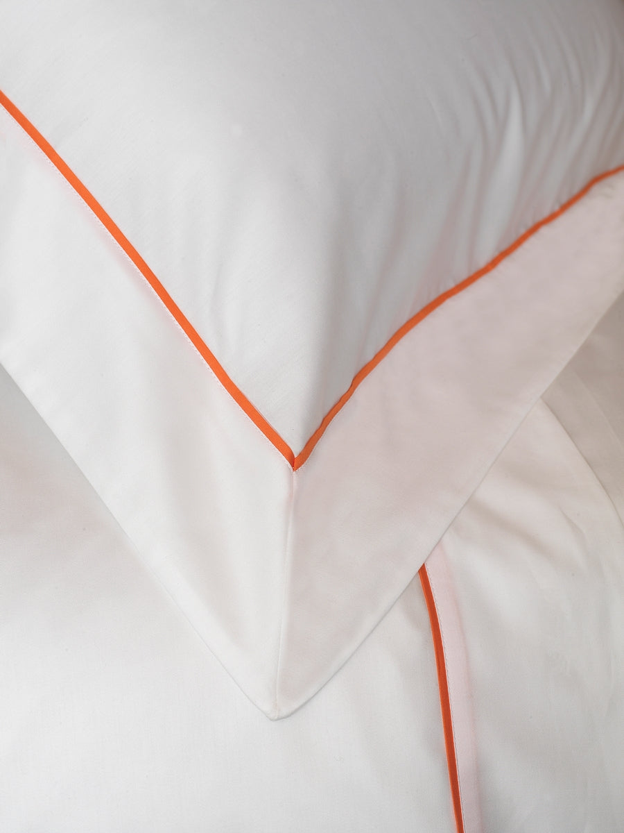 PILLOW CASES IN EGYPTIAN COTTON WITH PIPING