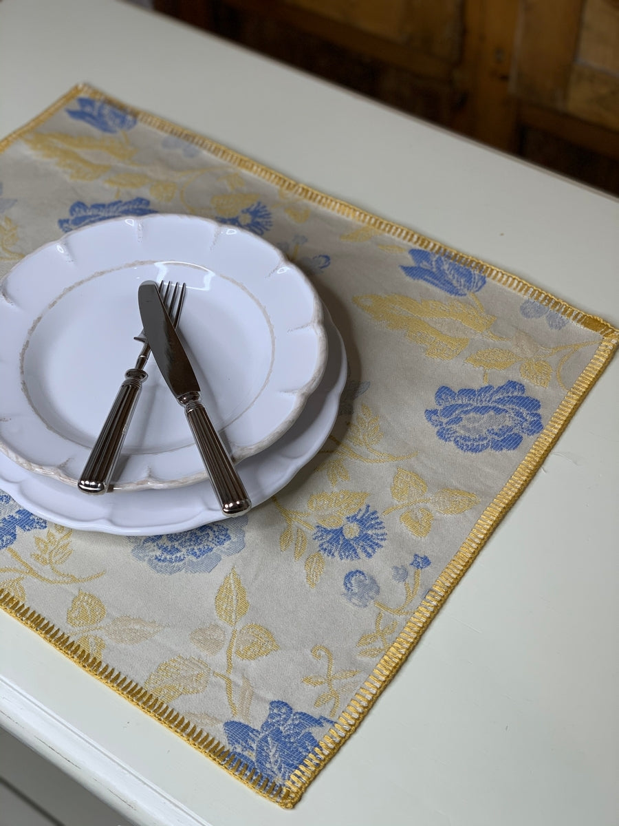 MURANO - Placemat with "Punto Siena" lace